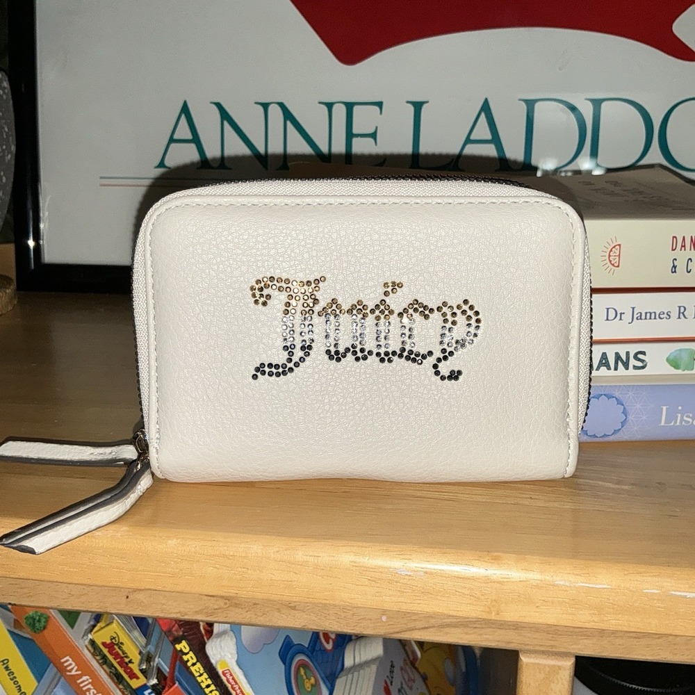 Juicy Couture Angel Breaking The Rules Medium Double Zip Around Wallet Ivory
